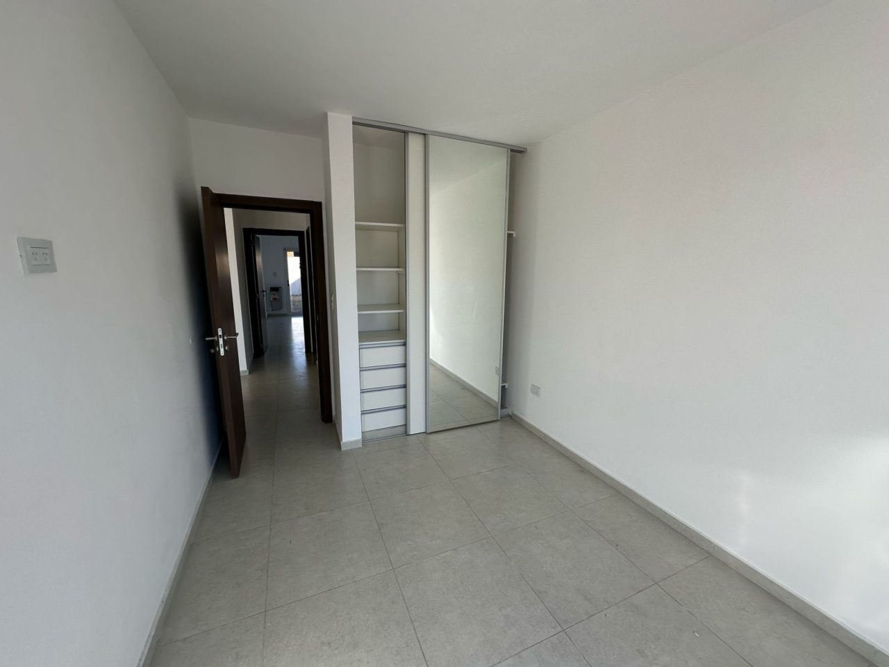 DUPLEX 2 DORMITORIOS – DOCTA URBANIZACIÓN INTELIGENTE