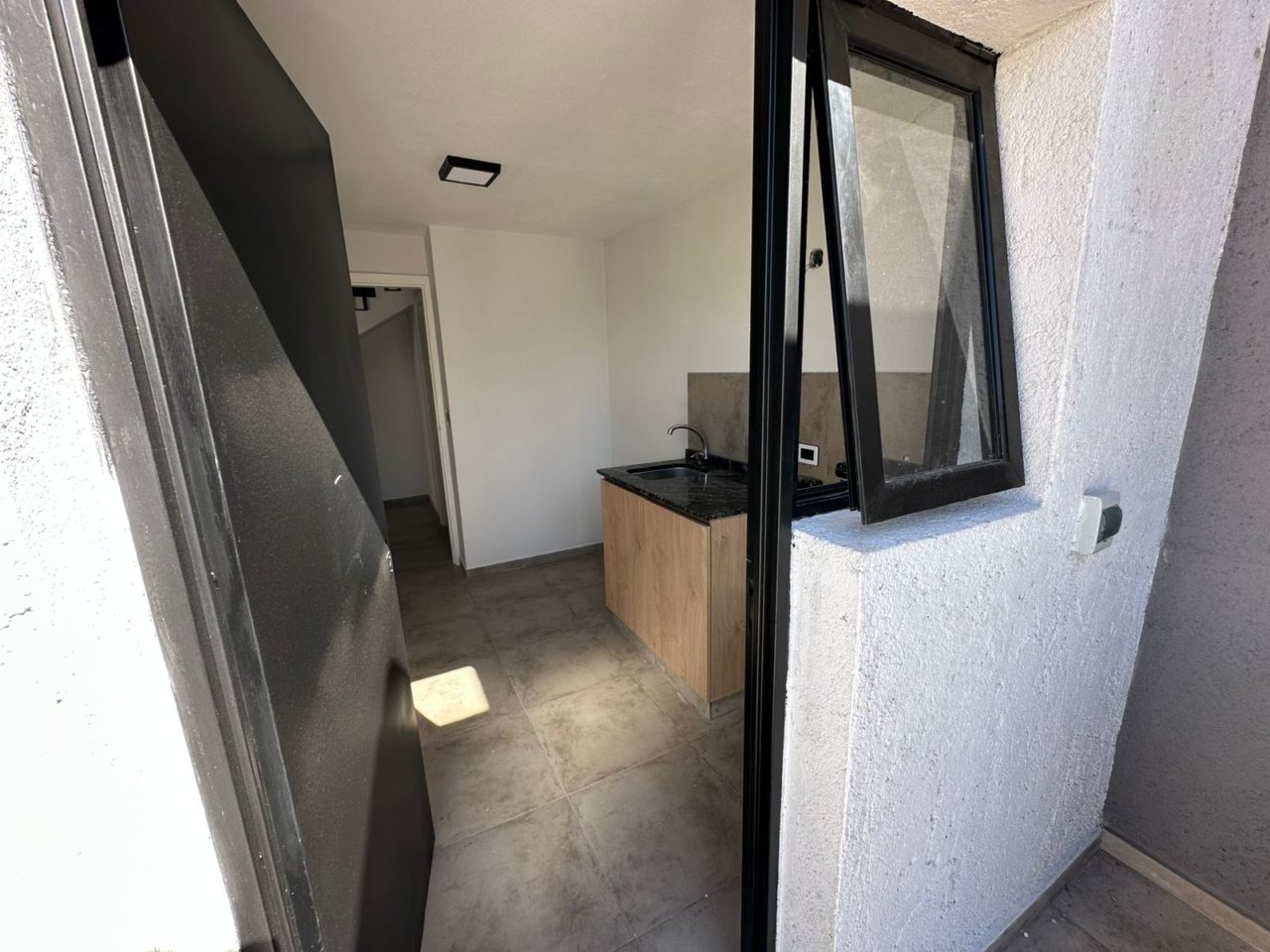 CASA 3 DORMITORIOS – DOCTA URBANIZACIÓN INTELIGENTE, A ESTRENAR