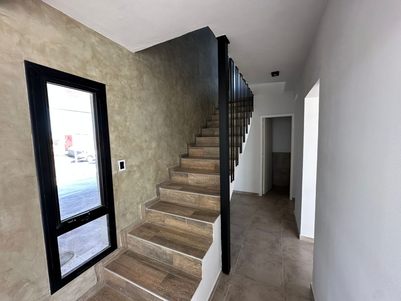 CASA 3 DORMITORIOS – DOCTA URBANIZACIÓN INTELIGENTE, A ESTRENAR