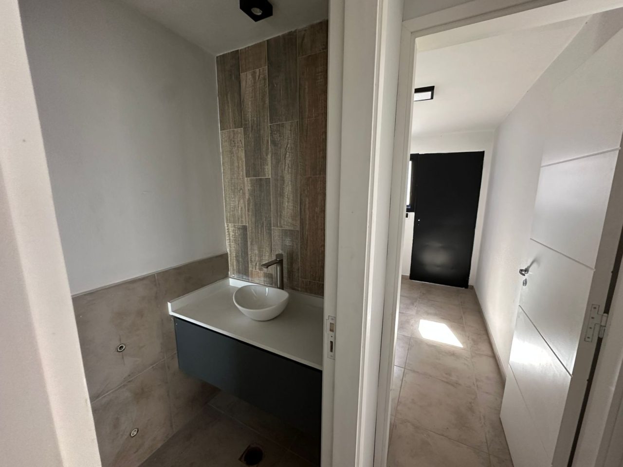 CASA 3 DORMITORIOS – DOCTA URBANIZACIÓN INTELIGENTE, A ESTRENAR