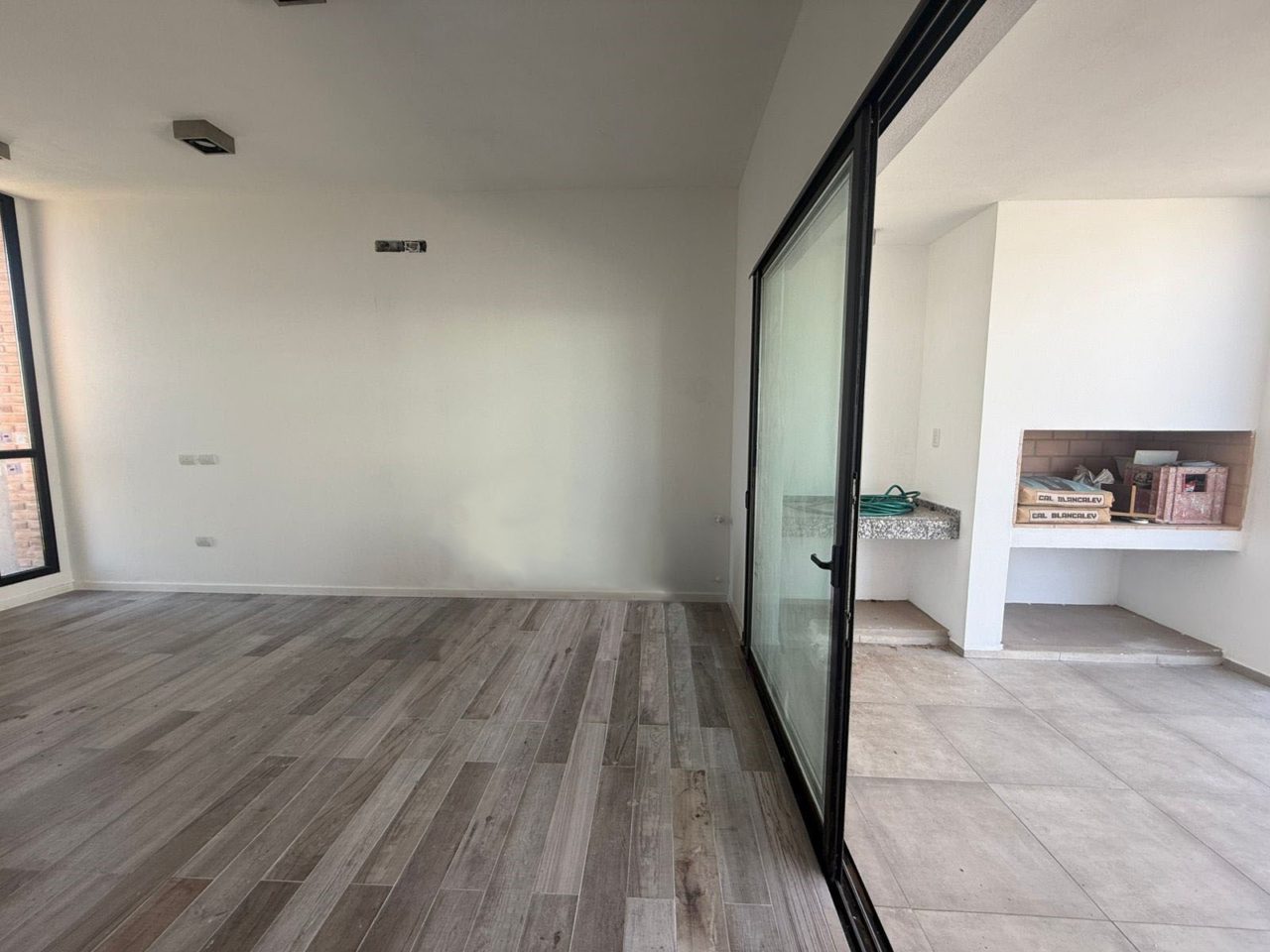 CASA DE CATEGORÍA, 4 DORMITORIOS – RINCONES DE MANANTIALES