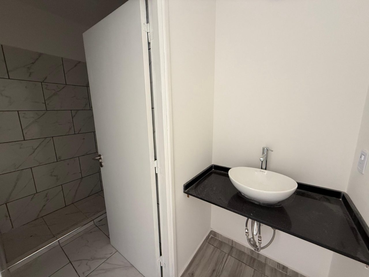 DUPLEX 3 DORMITORIOS – DOCTA URBANIZACIÓN INTELIGENTE, A ESTRENAR