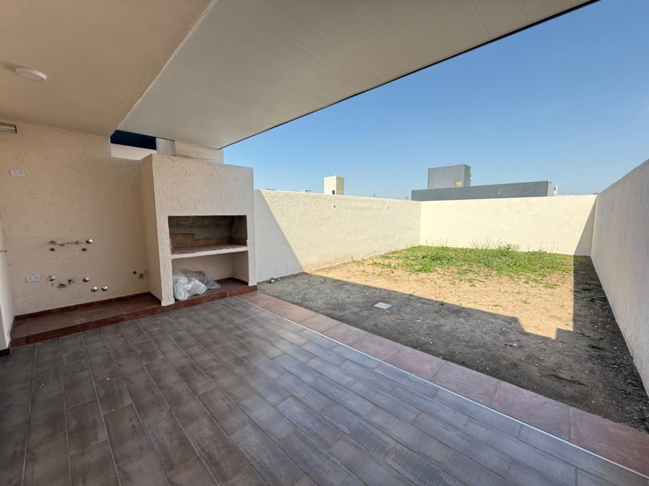 DUPLEX 3 DORMITORIOS – DOCTA URBANIZACIÓN INTELIGENTE, A ESTRENAR