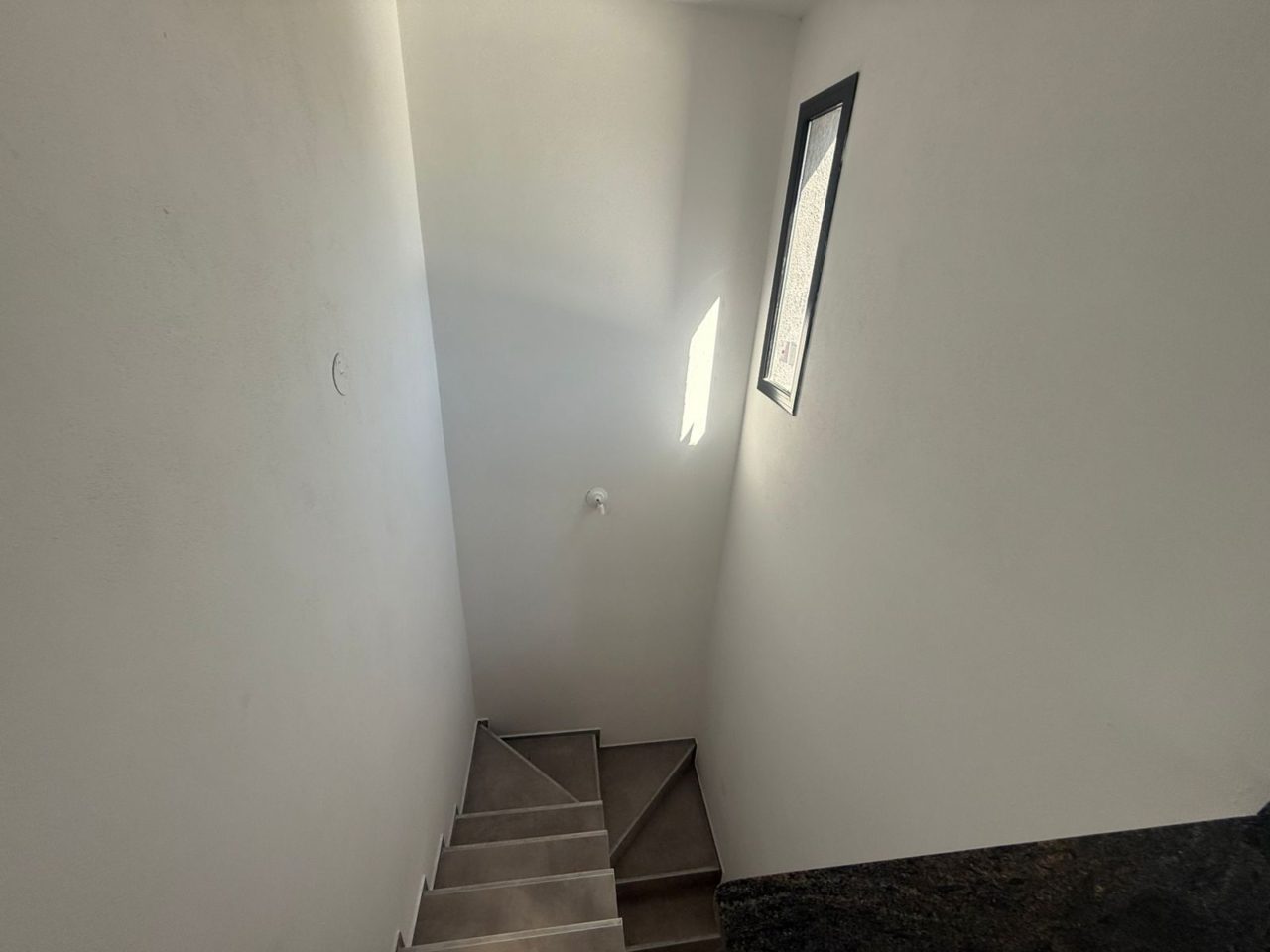 CASA DE CATEGORÍA, 4 DORMITORIOS – RINCONES DE MANANTIALES