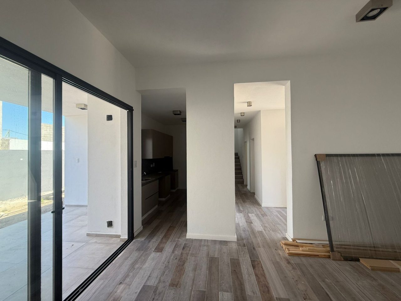 CASA DE CATEGORÍA, 4 DORMITORIOS – RINCONES DE MANANTIALES