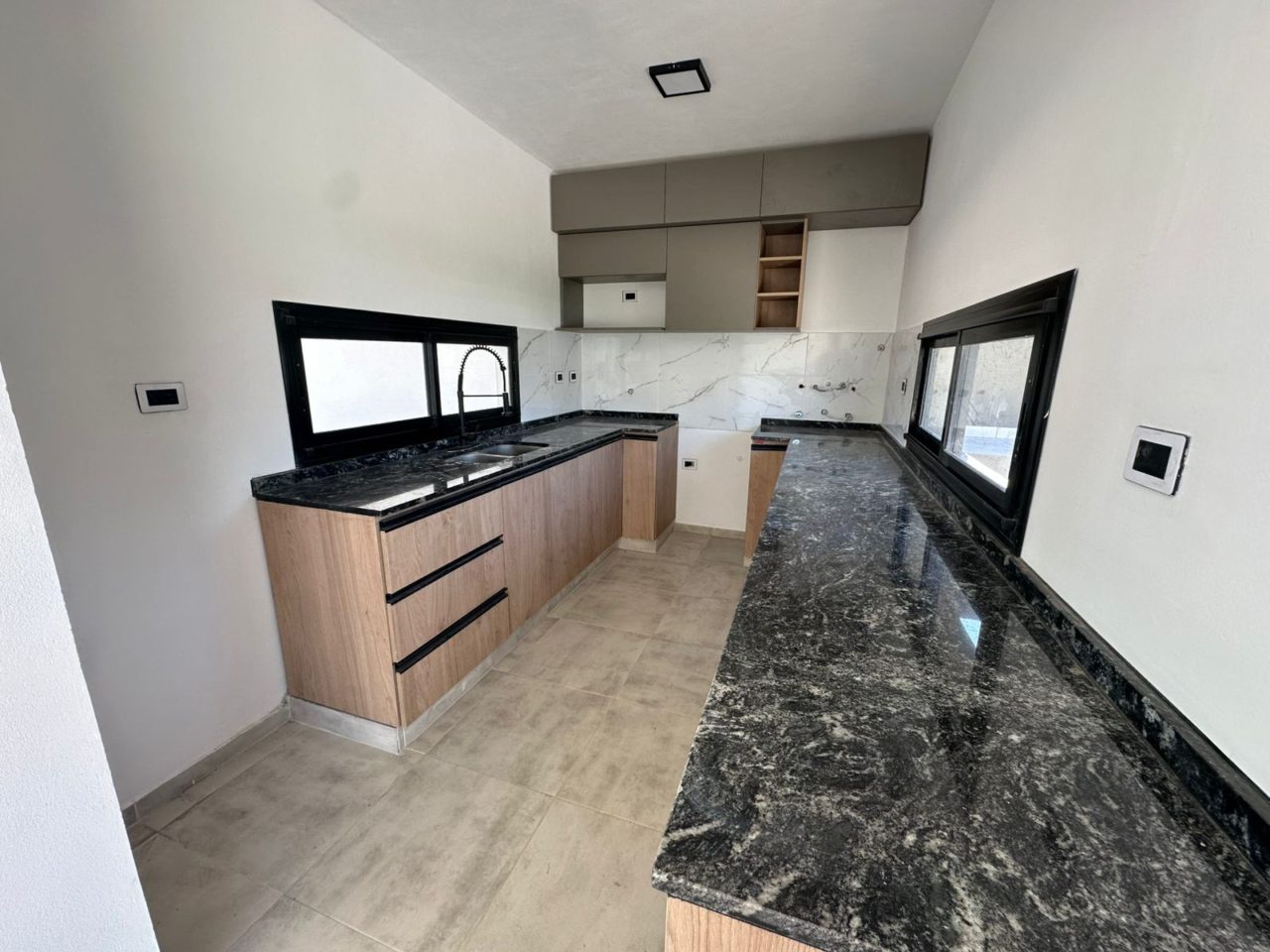 CASA 3 DORMITORIOS C/ PILETA – DOCTA URBANIZACIÓN INTELIGENTE, SECTOR MALAGUEÑO