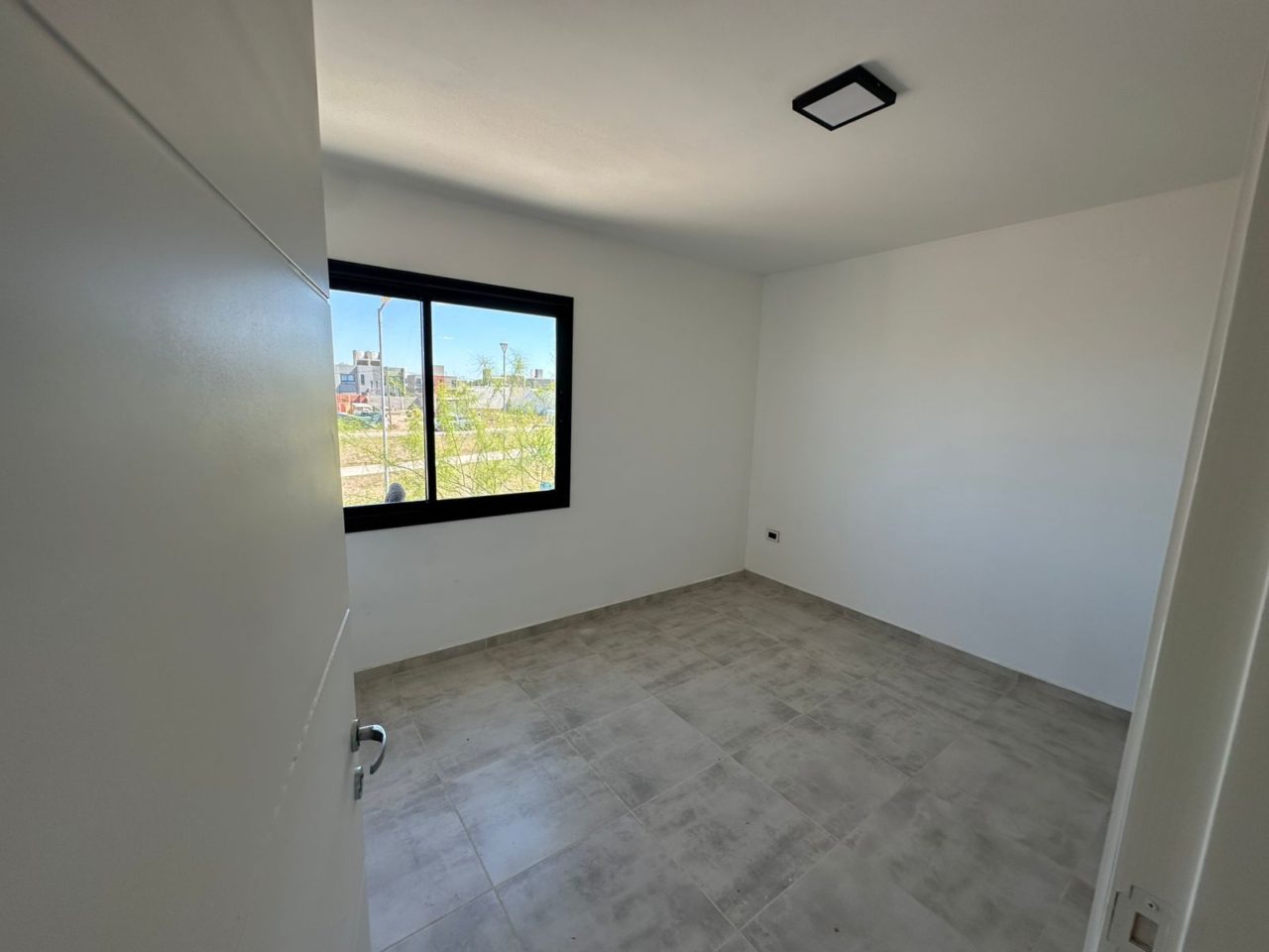 CASA 3 DORMITORIOS C/ PILETA – DOCTA URBANIZACIÓN INTELIGENTE, SECTOR MALAGUEÑO