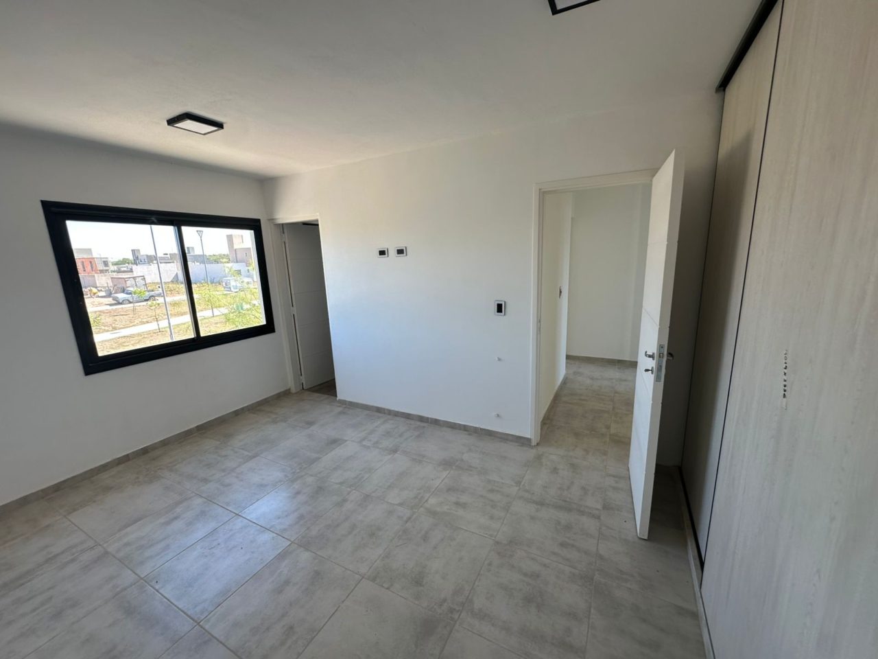 CASA 3 DORMITORIOS C/ PILETA – DOCTA URBANIZACIÓN INTELIGENTE, SECTOR MALAGUEÑO