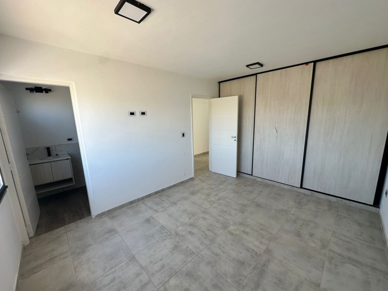 CASA 3 DORMITORIOS C/ PILETA – DOCTA URBANIZACIÓN INTELIGENTE, SECTOR MALAGUEÑO