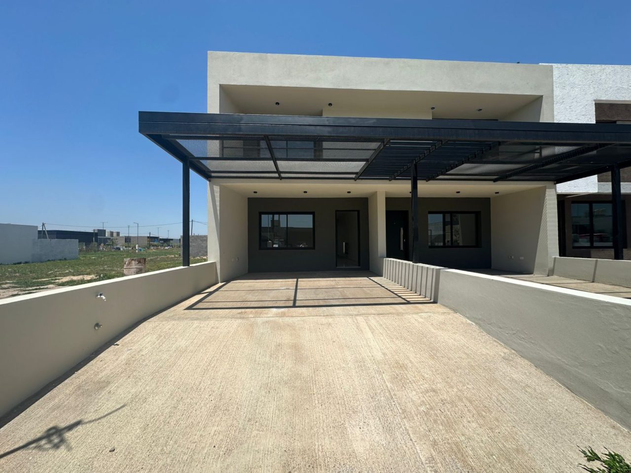 DUPLEX 2 DORMITORIOS – DOCTA URBANIZACIÓN INTELIGENTE, SECTOR MALAGUEÑO