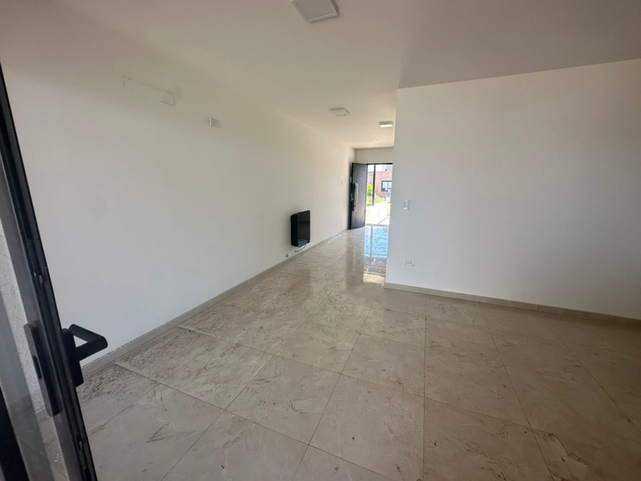 DUPLEX 2 DORMITORIOS – DOCTA URBANIZACIÓN INTELIGENTE, SECTOR MALAGUEÑO