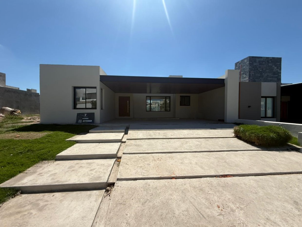 CASA 2 DORMITORIOS – DOCTA URBANIZACIÓN INTELIGENTE