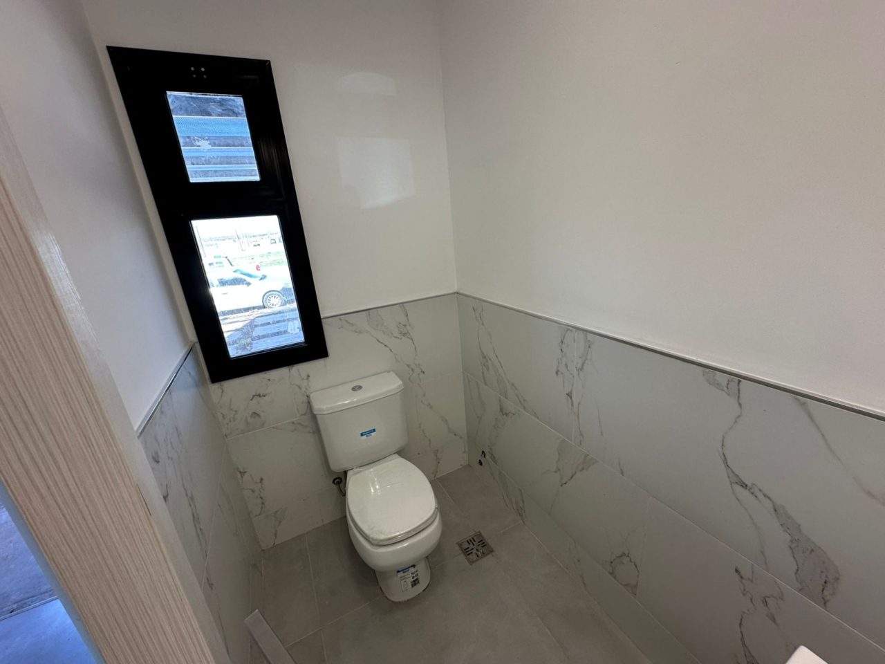 DUPLEX DE CATEGORÍA, 3 DORMITORIOS – DOCTA URBANIZACIÓN INTELIGENTE