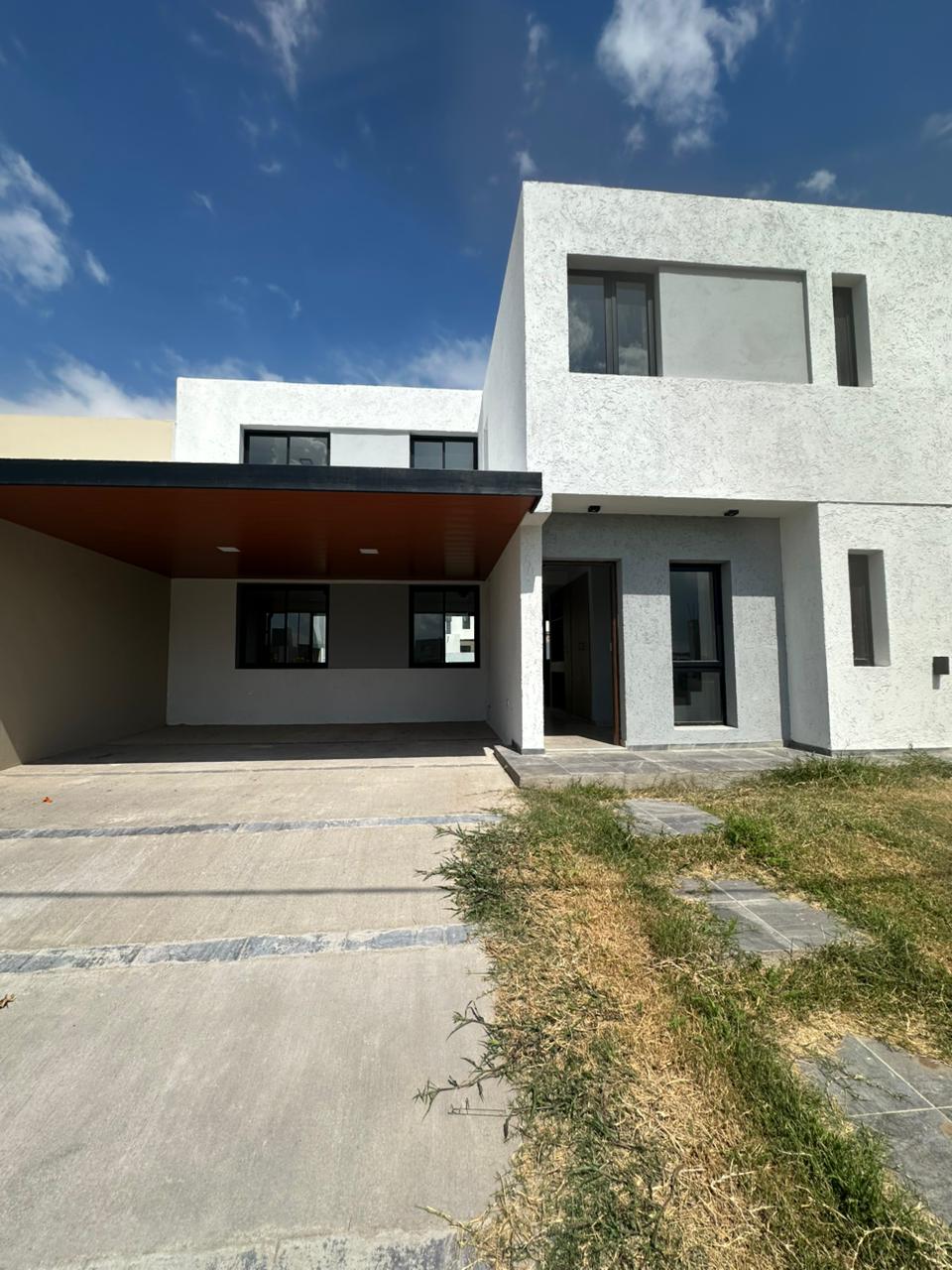 CASA 3 DORMITORIOS, FRENTE A ESPACIO VERDE – DOCTA URBANIZACIÓN INTELIGENTE, SECTOR MALAGUEÑO