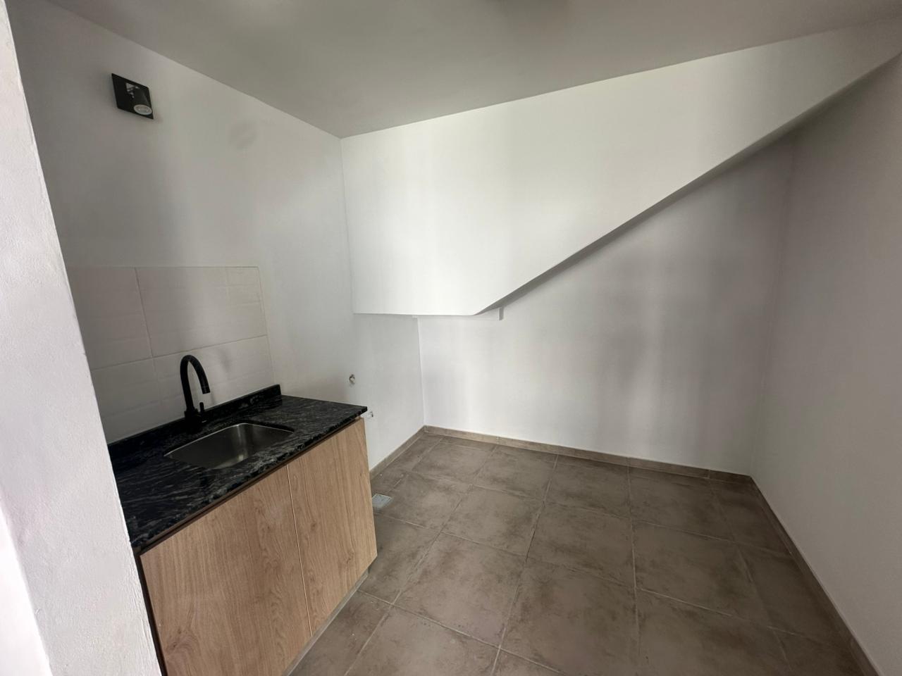 CASA 3 DORMITORIOS, FRENTE A ESPACIO VERDE – DOCTA URBANIZACIÓN INTELIGENTE, SECTOR MALAGUEÑO