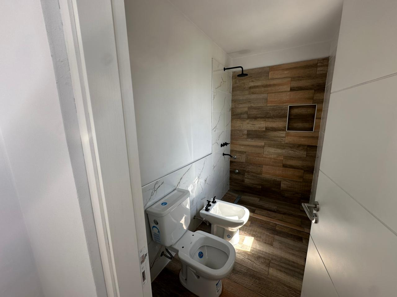 CASA 3 DORMITORIOS, FRENTE A ESPACIO VERDE – DOCTA URBANIZACIÓN INTELIGENTE, SECTOR MALAGUEÑO