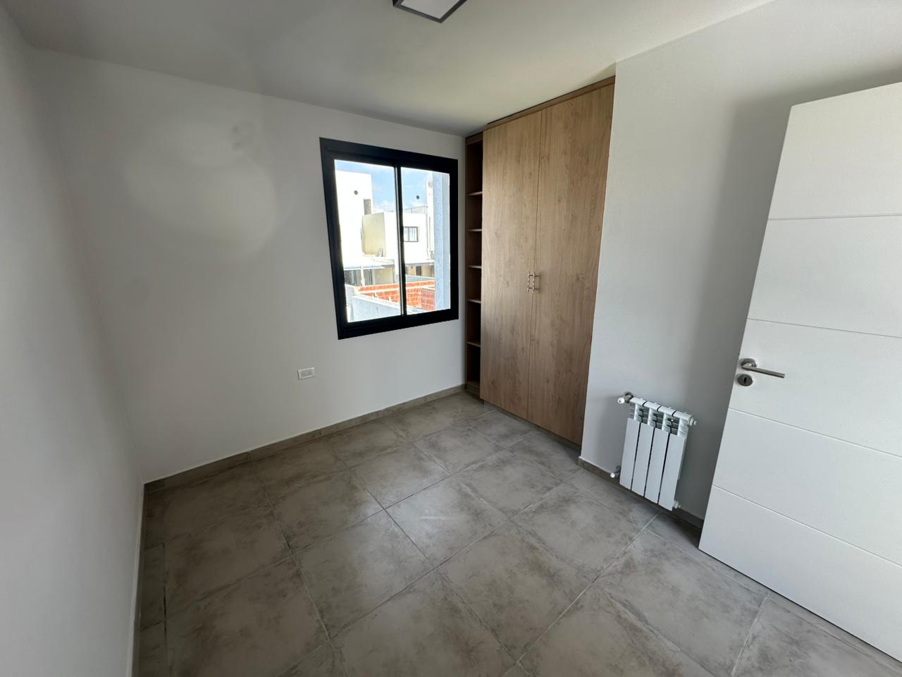 CASA 3 DORMITORIOS, FRENTE A ESPACIO VERDE – DOCTA URBANIZACIÓN INTELIGENTE, SECTOR MALAGUEÑO