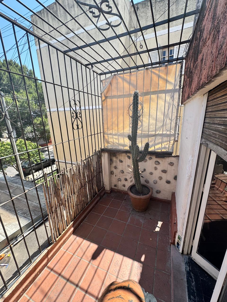 DEPARTAMENTO 2 DORMITORIOS C/ COCHERA – B° VILLA CABRERA