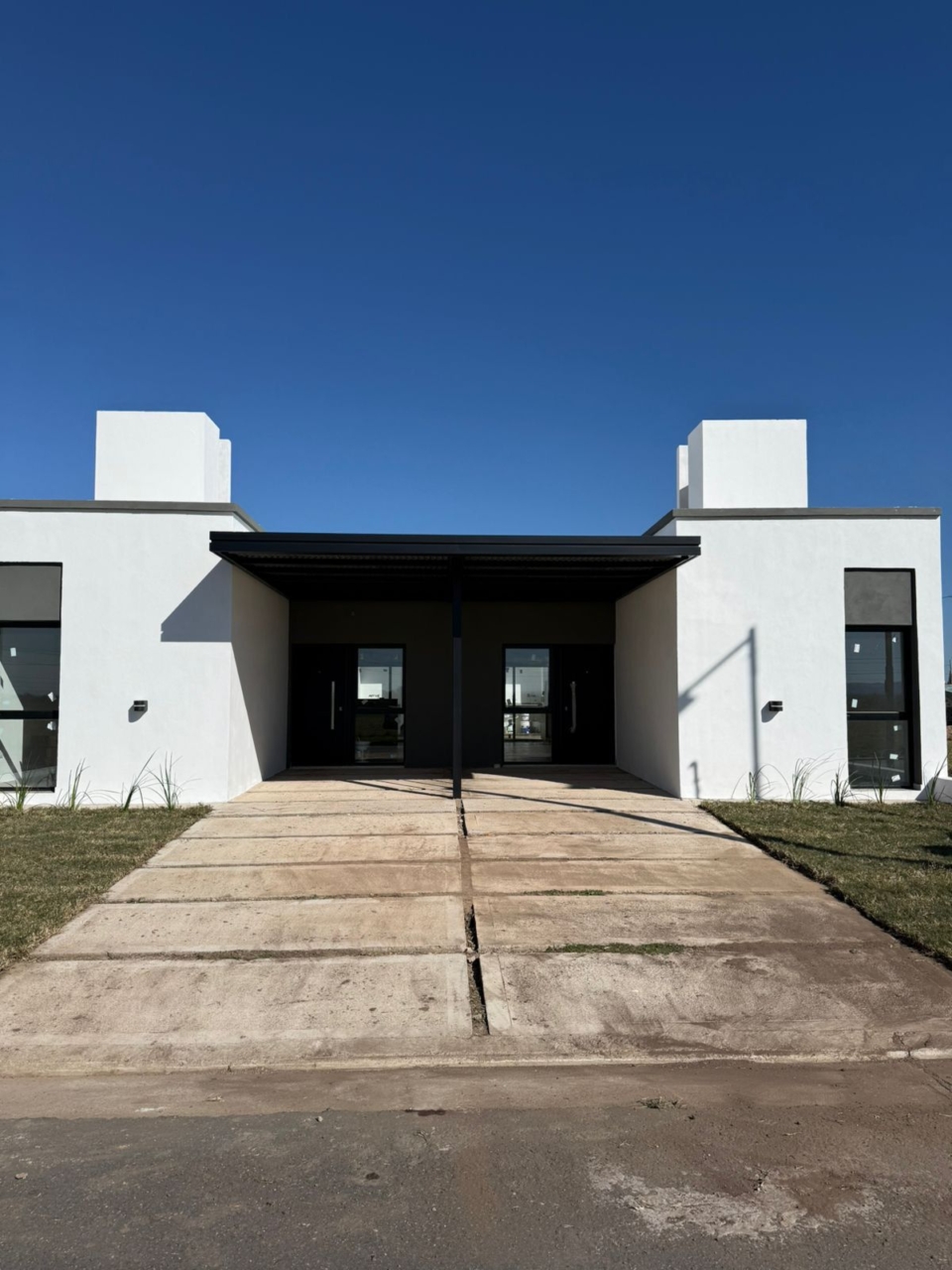 DUPLEX 2 DORMITORIOS – BRISAS DE MANANTIALES, MANANTIALES II