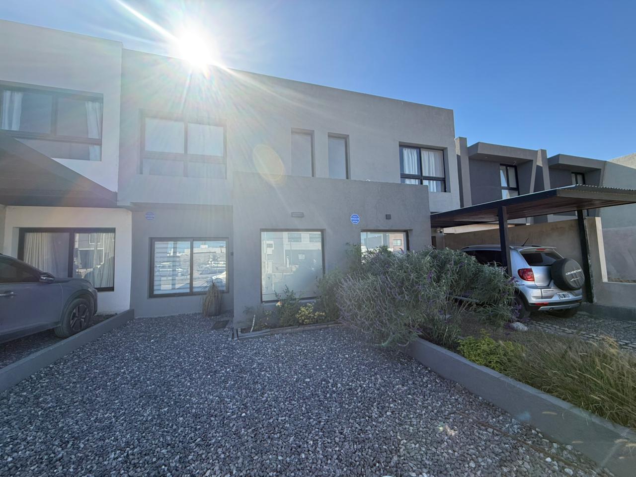 DUPLEX 2 DORMITORIOS – DOCTA URBANIZACIÓN INTELIGENTE, SECTOR MALAGUEÑO