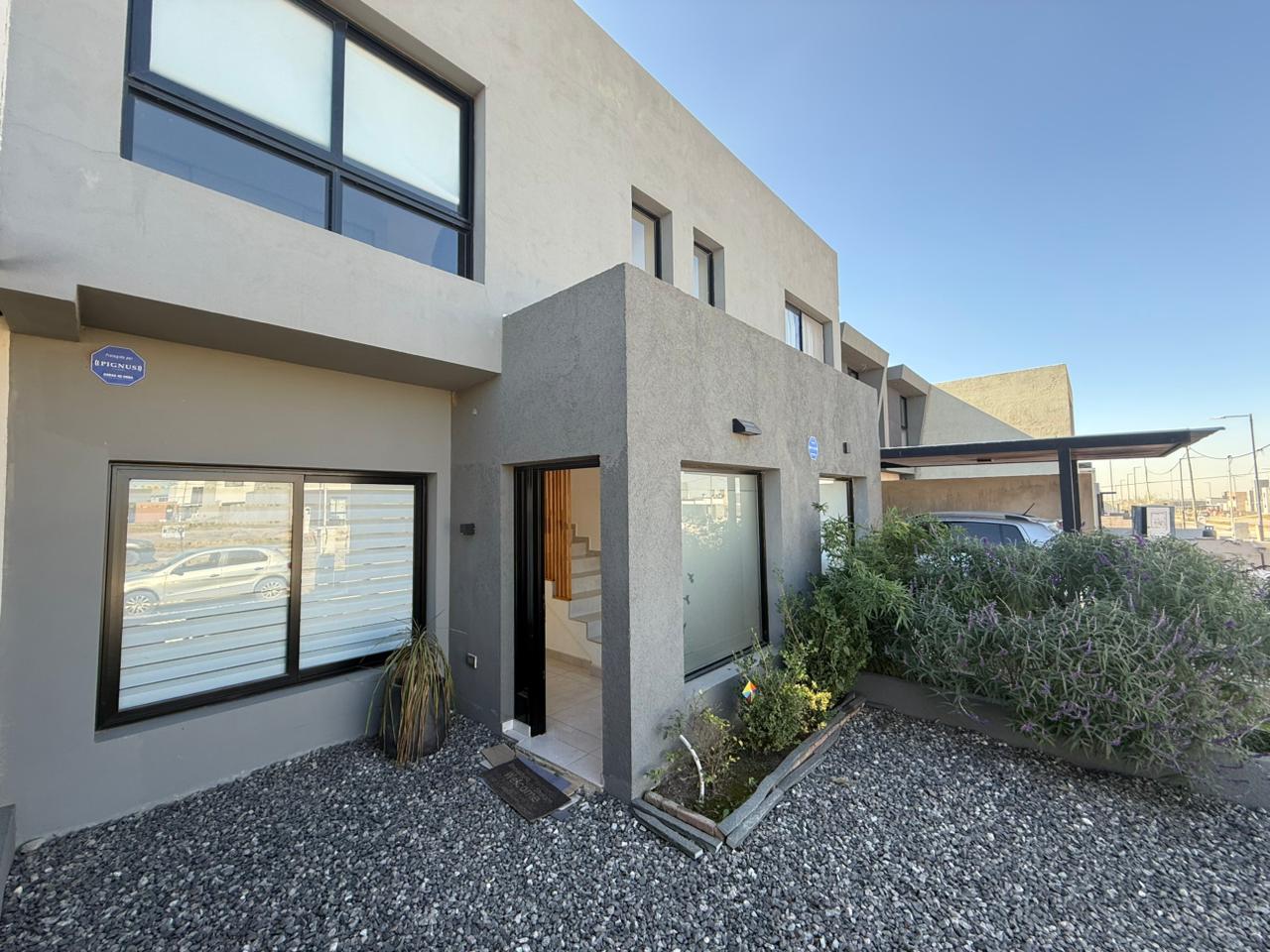 DUPLEX 2 DORMITORIOS – DOCTA URBANIZACIÓN INTELIGENTE, SECTOR MALAGUEÑO