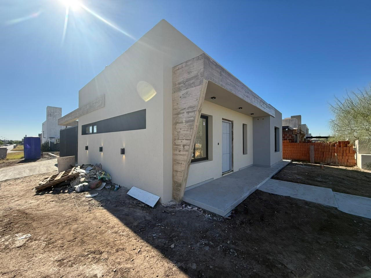 CASA 2 DORMITORIOS – DOCTA URBANIZACIÓN INTELIGENTE, SECTOR MALAGUEÑO ETAPA 2