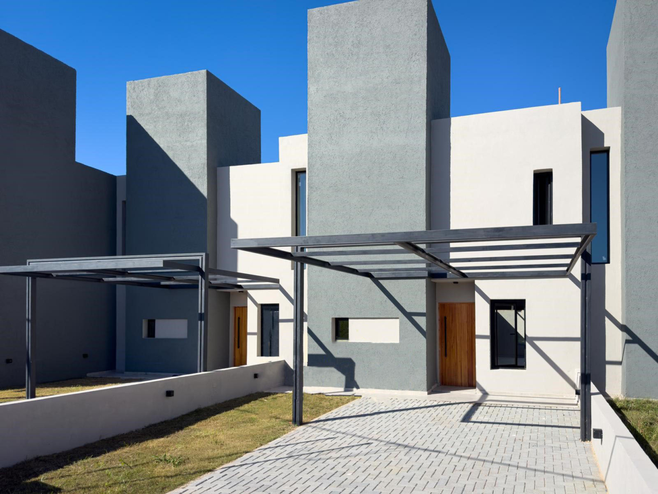 DUPLEX 2 DORMITORIOS – HOUSING SAVONA, DOCTA URBANIZACIÓN INTELIGENTE