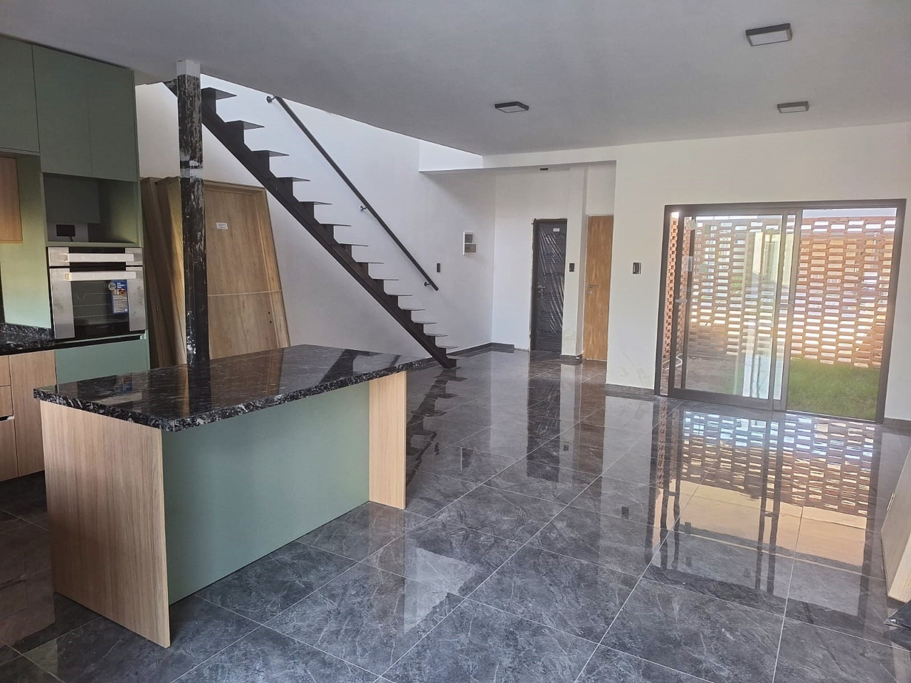 DUPLEX 3 DORMITORIOS – DOCTA URBANIZACIÓN INTELIGENTE, ETAPA 2