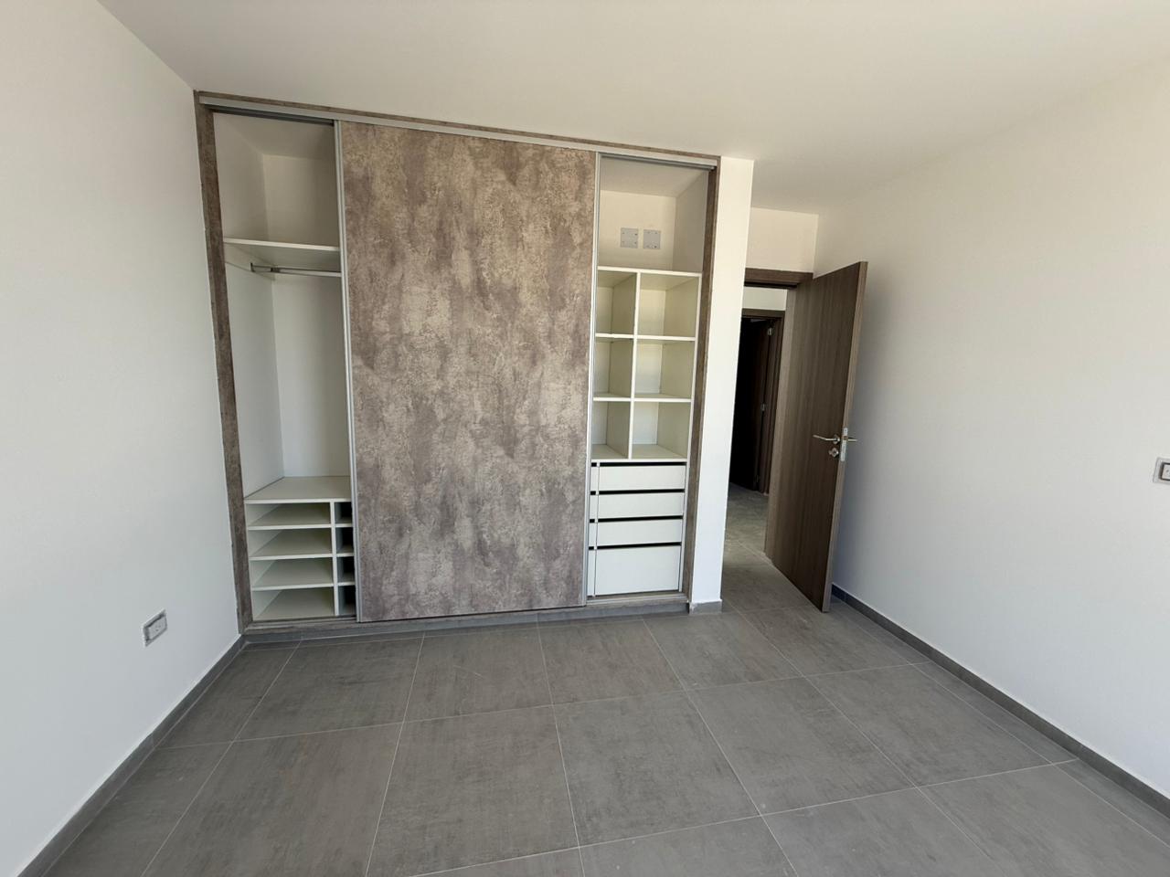 DUPLEX 3 DORMITORIOS – MANANTIALES II