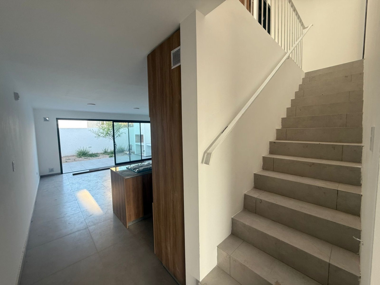 DUPLEX 3 DORMITORIOS – SOLARES DE MANANTIALES
