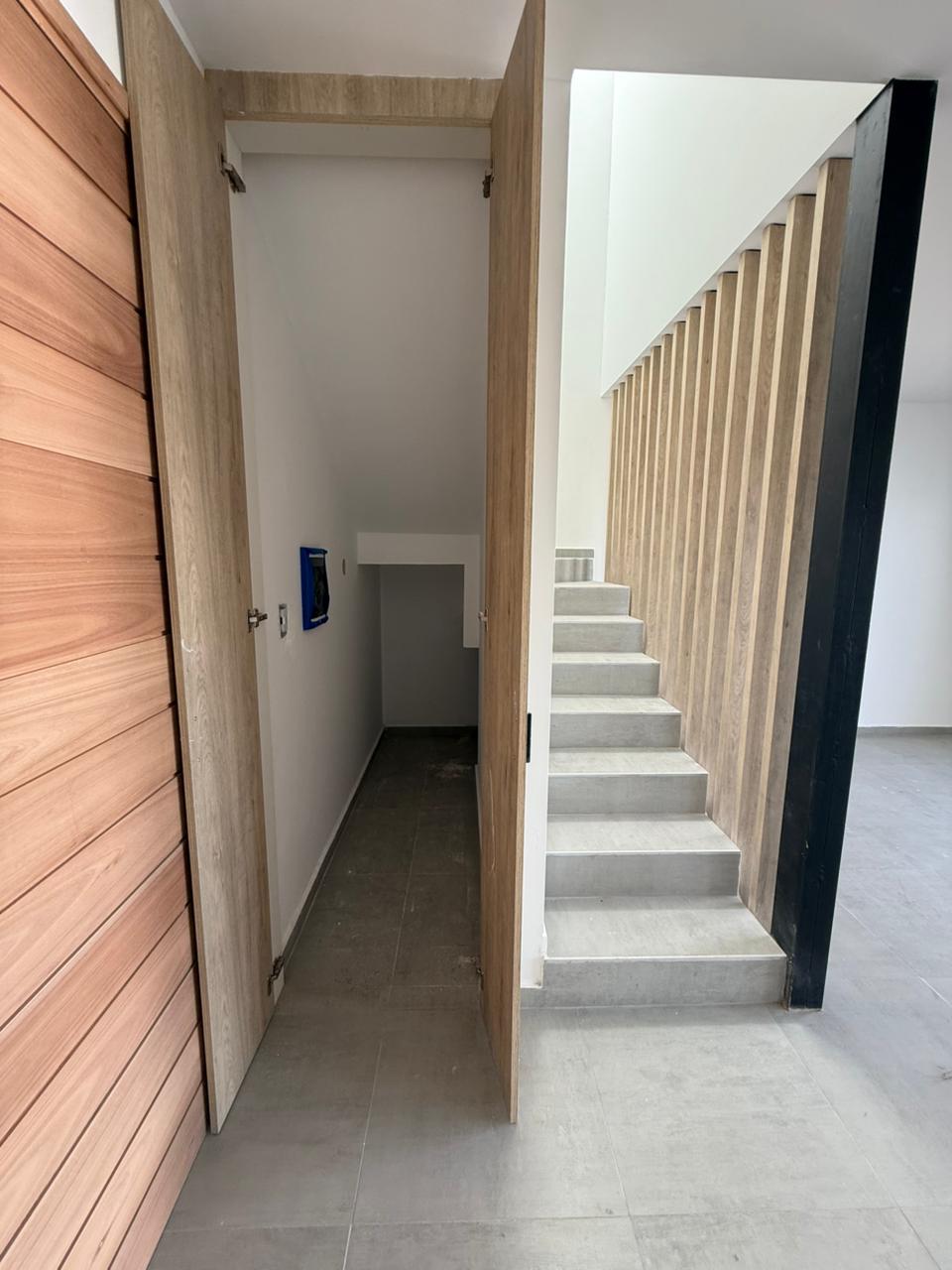 DUPLEX 3 DORMITORIOS – MANANTIALES II