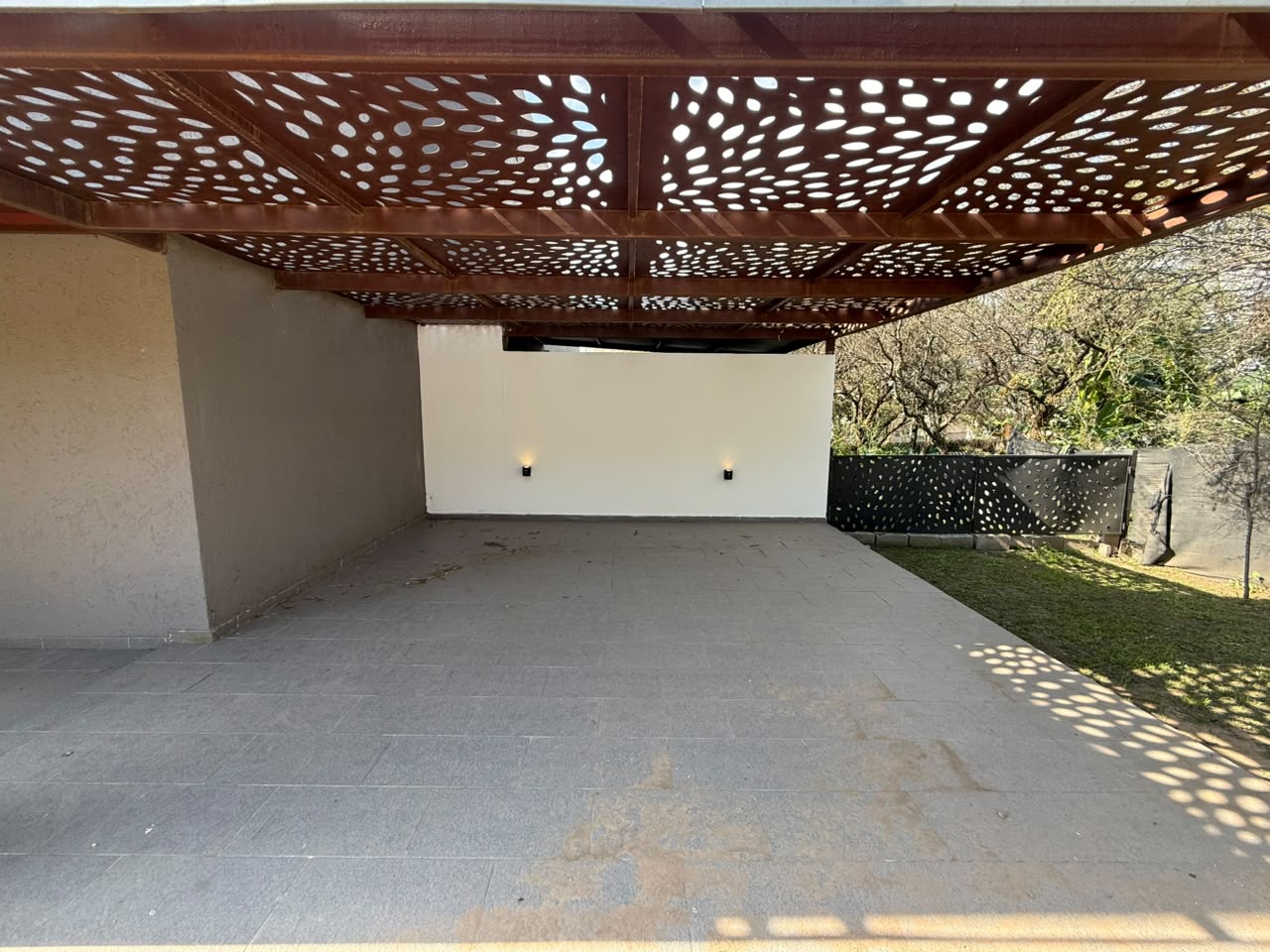 CASA DE CATEGORÍA, 3 DORMITORIOS – LAS CAÑITAS BARRIO PRIVADO, MALAGUEÑO