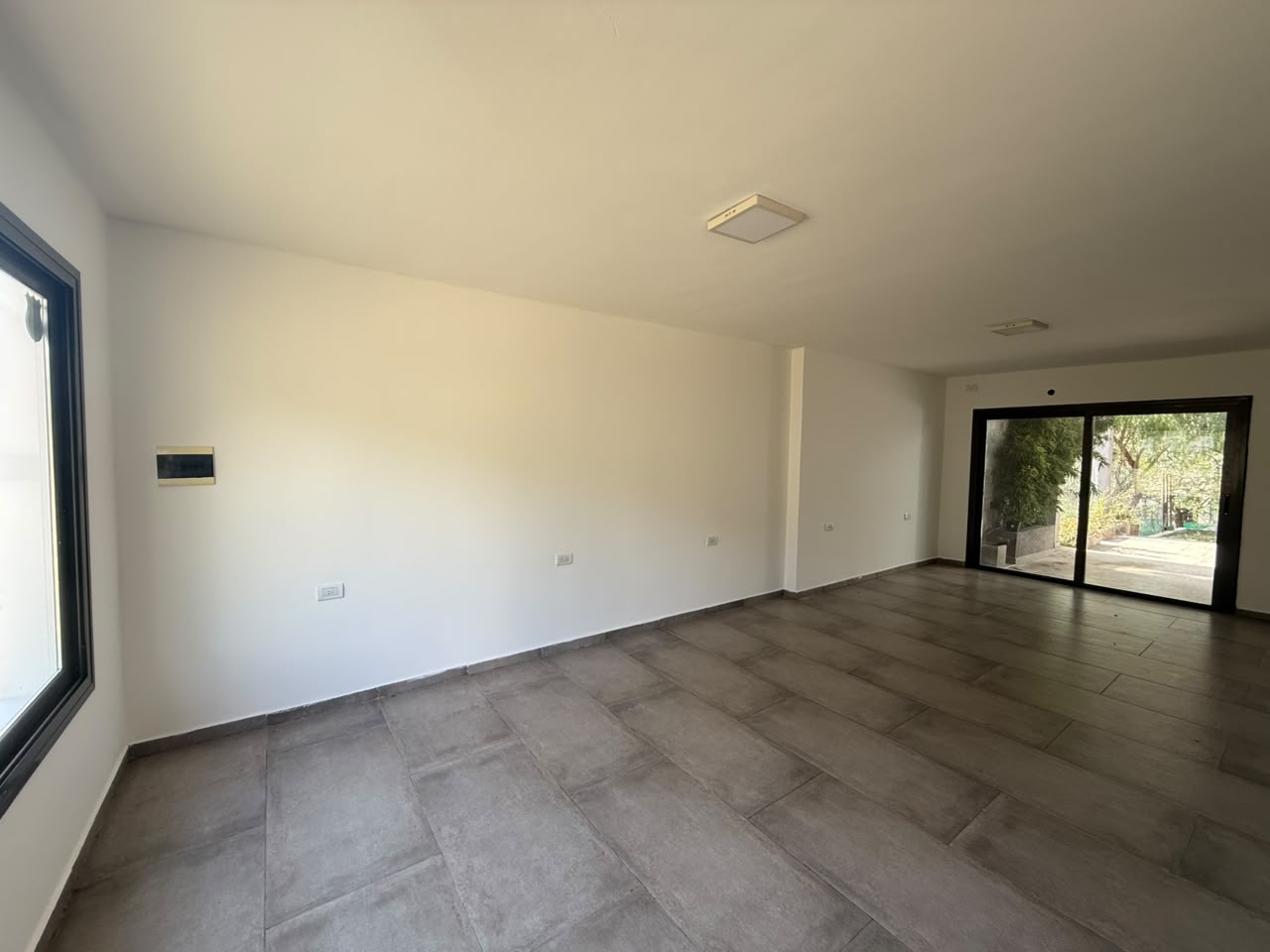 CASA DE CATEGORÍA, 3 DORMITORIOS – LAS CAÑITAS BARRIO PRIVADO, MALAGUEÑO