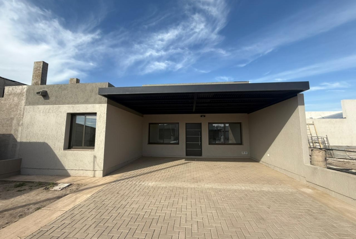CASA 3 DORMITORIOS – DOCTA URBANIZACIÓN INTELIGENTE, SECTOR MALAGUEÑO
