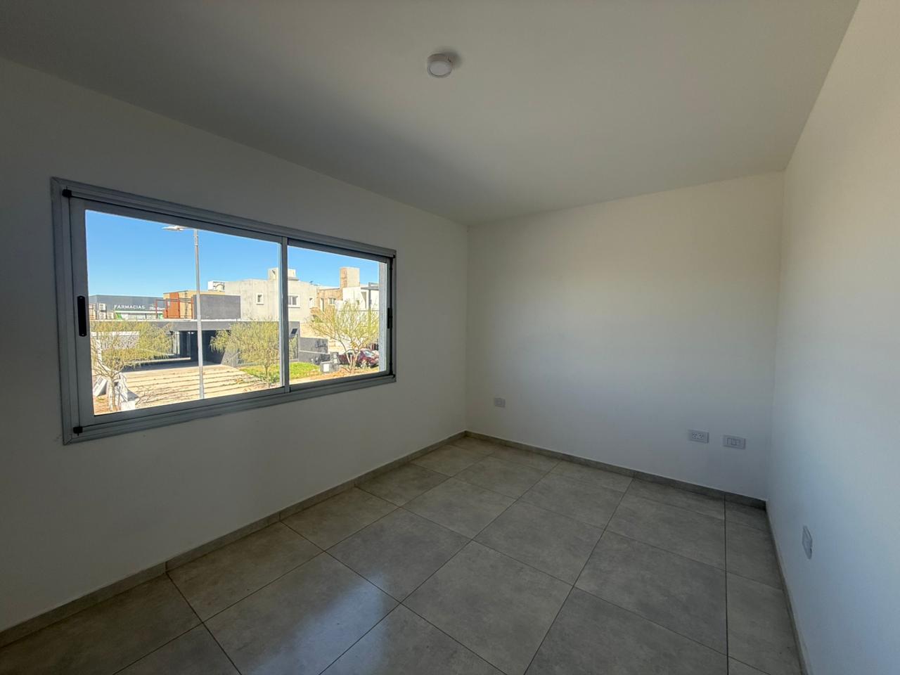DUPLEX 3 DORMITORIOS – DOCTA URBANIZACIÓN INTELIGENTE, ETAPA 2