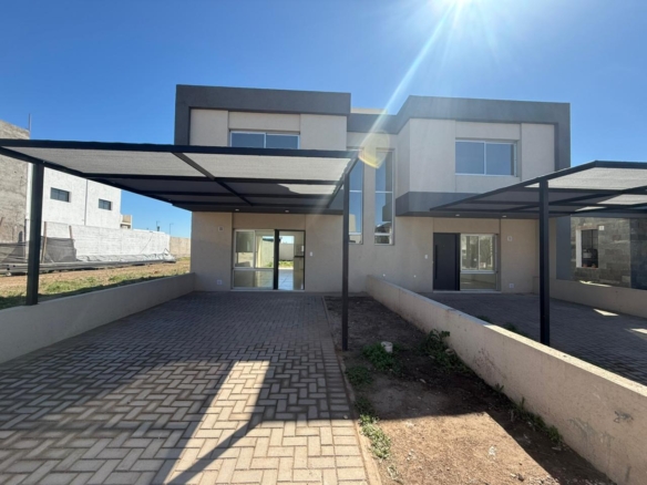 DUPLEX 3 DORMITORIOS – DOCTA URBANIZACIÓN INTELIGENTE, ETAPA 2