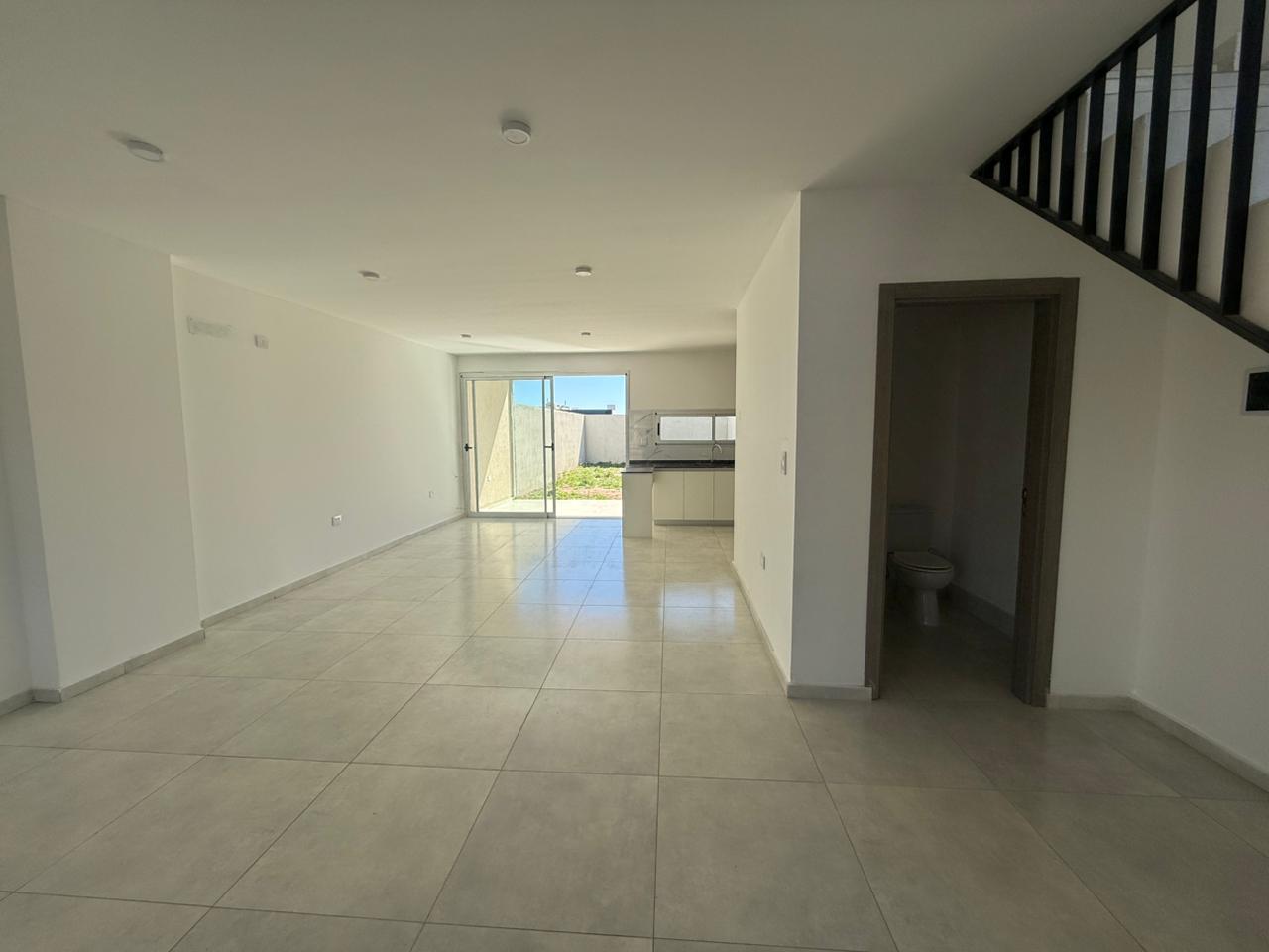 DUPLEX 3 DORMITORIOS – DOCTA URBANIZACIÓN INTELIGENTE, ETAPA 2