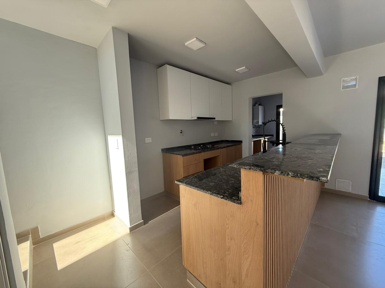 CASA 3 DORMITORIOS – DOCTA URBANIZACIÓN INTELIGENTE