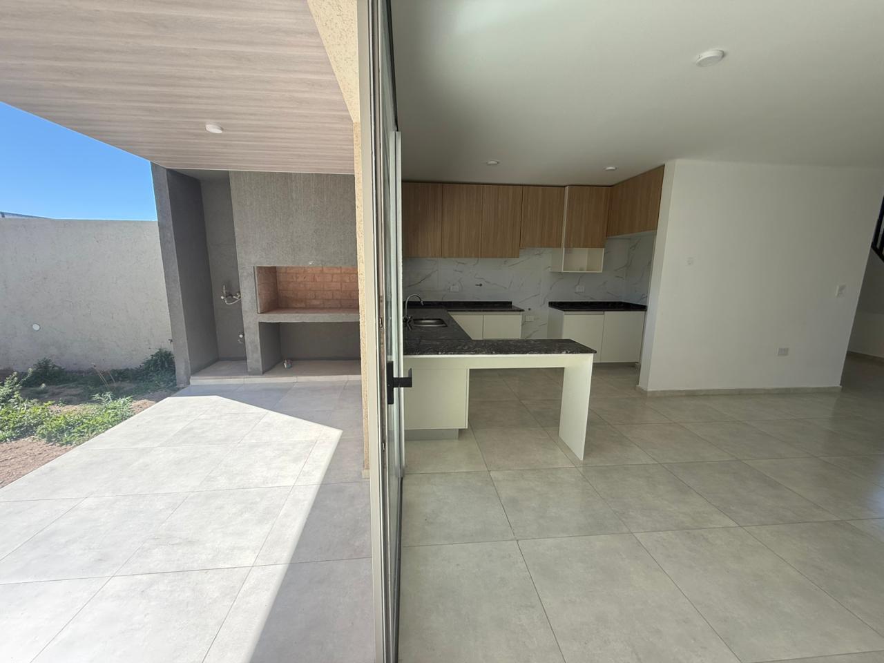DUPLEX 3 DORMITORIOS – DOCTA URBANIZACIÓN INTELIGENTE, ETAPA 2