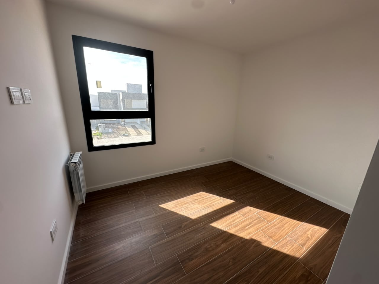 DUPLEX 3 DORMITORIOS – COLINAS DE MANANTIALES
