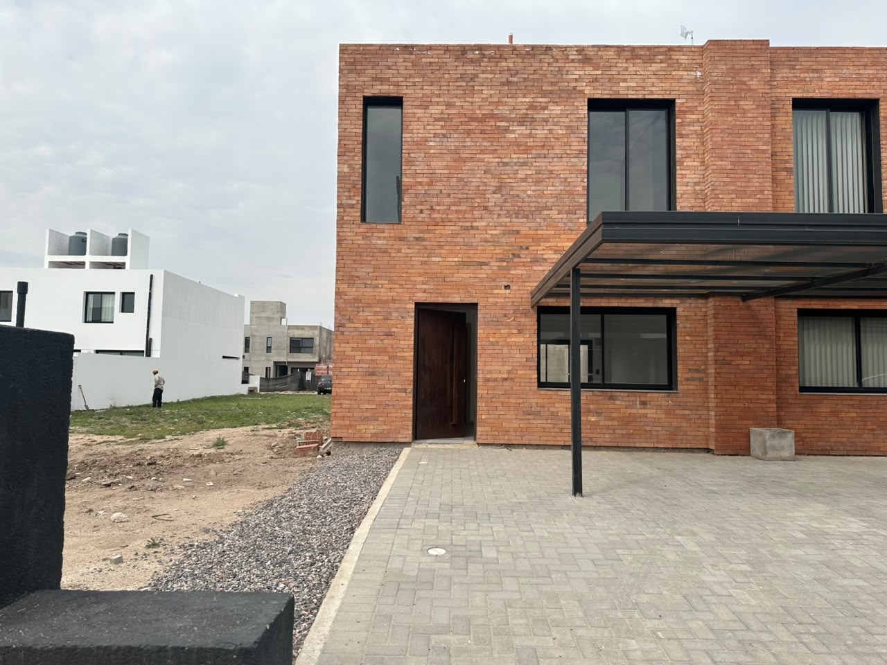 DUPLEX 2 DORMITORIOS – QUEBRADAS DE MANANTIALES