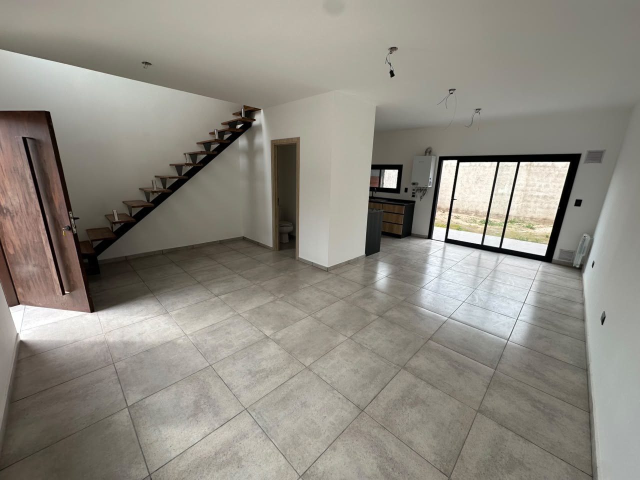 DUPLEX 2 DORMITORIOS – QUEBRADAS DE MANANTIALES