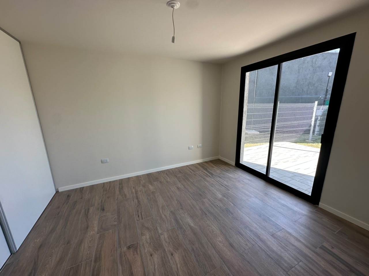DEPARTAMENTO 3 DORMITORIOS – COMPLEJO GARDERIE