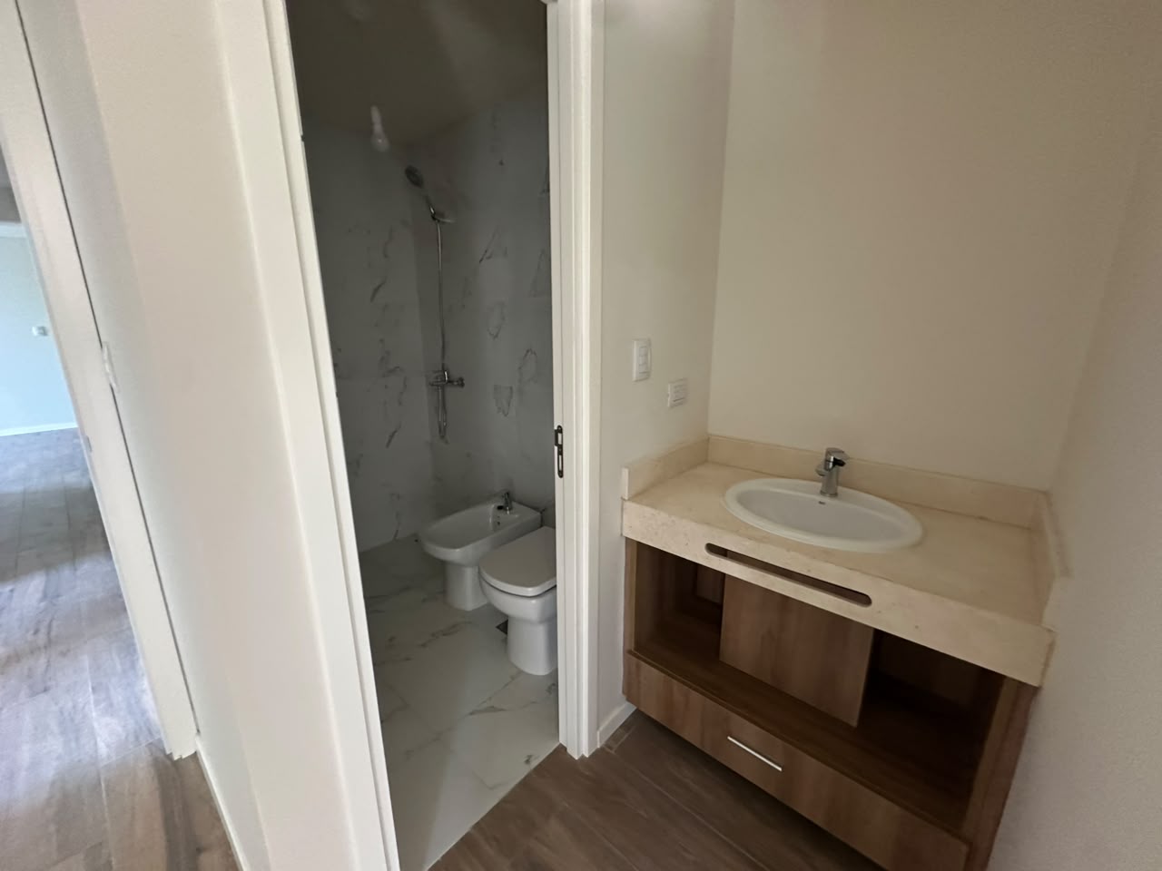 DEPARTAMENTO 3 DORMITORIOS – COMPLEJO GARDERIE