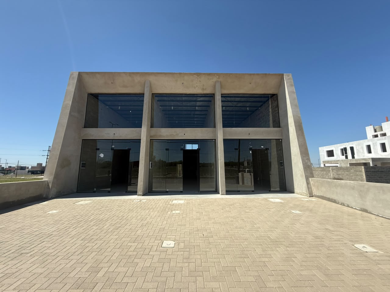 LOCAL COMERCIAL, STYLE 2 – DOCTA URBANIZACIÓN INTELIGENTE