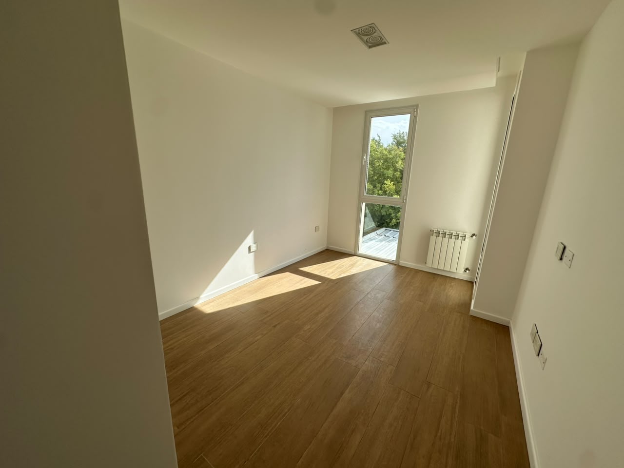 DUPLEX 3 DORMITORIOS – DOCTA URBANIZACIÓN INTELIGENTE, ETAPA 1